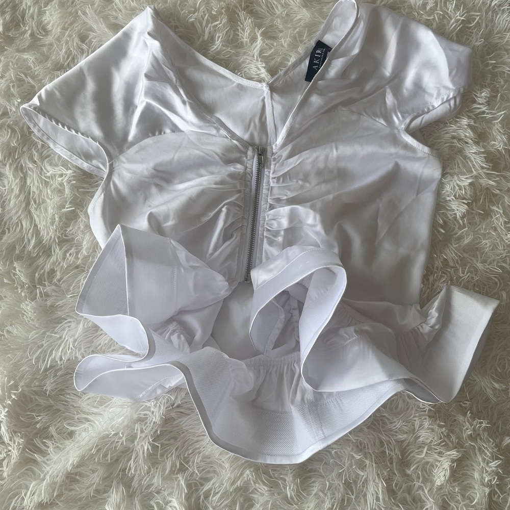 Fun white crop top